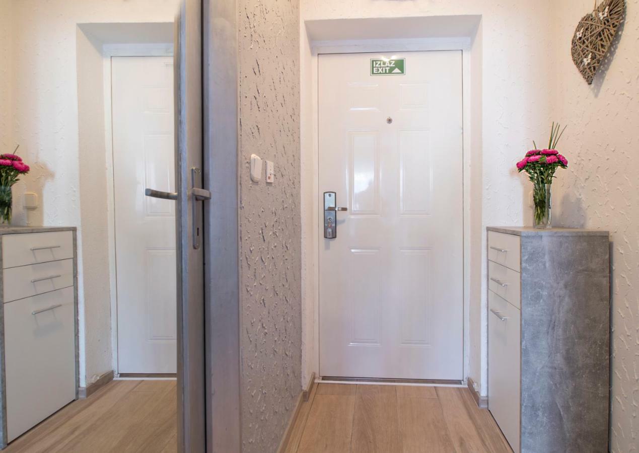 Apartman Ante Vinkovci Εξωτερικό φωτογραφία